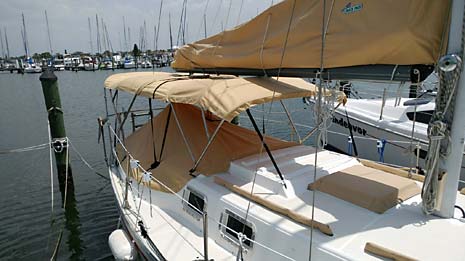 1979 Endeavour 32 Sailboat