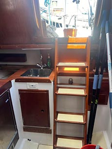 1976 Endeavour 32 Sailboat – Galley