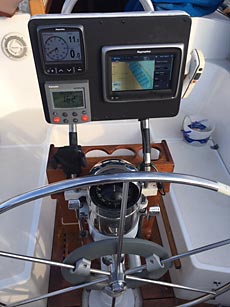 1984 Endeavour 33 Sailboat Electronics