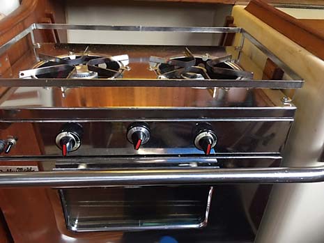 1984 Endeavour 33 Sailboat Galley Maid Propane Stove