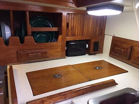 1984 Endeavour 33 Sailboat Galley