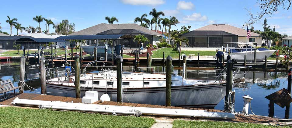 1983 Endeavour 35 Sailboat