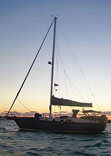 1983 Endeavour 37 Sailboat