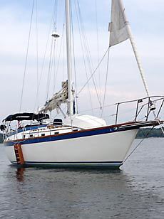 1981 Endeavour Sailboat