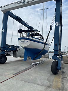 1981 Endeavour 37 Sailboat