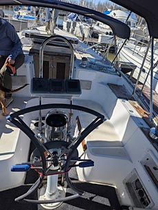 Endeavour 38 Sailboat - Cockpit and Helm