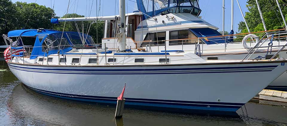 1984 Endeavour 38 Sailboat