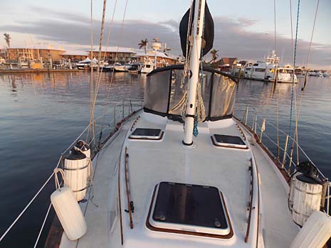 1983 Endeavour 40 Sailboat