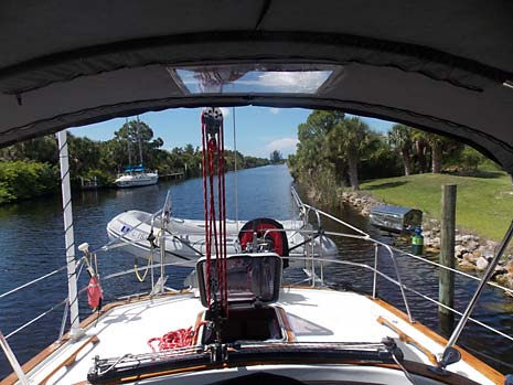 1983 Endeavour 40 Sailboat Aft Deck