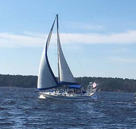 1981 Endeavour 40 Sailboat under sail