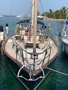 1984 Endeavour 40 Sloop Sailboat