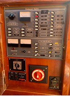 1984 Endeavour 40 Sloop Sailboay - Electrical Distribution Panel