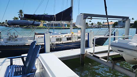 1985 Endeavour 33 Sailboat