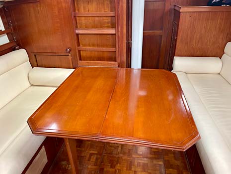 Endeavour 37 Sloop Sailboat Salon Table